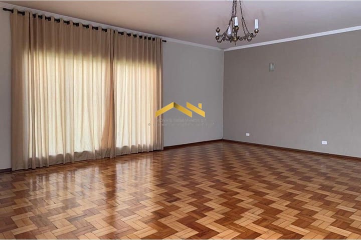 Casa à venda com 5 quartos, 208m² - Foto 13