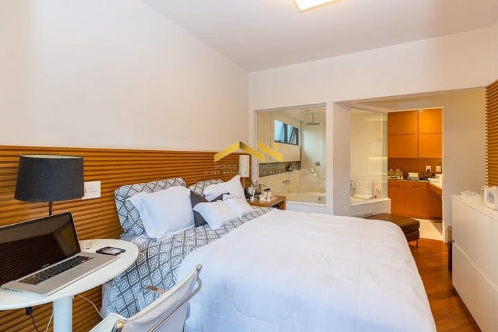 Apartamento à venda com 3 quartos, 205m² - Foto 7