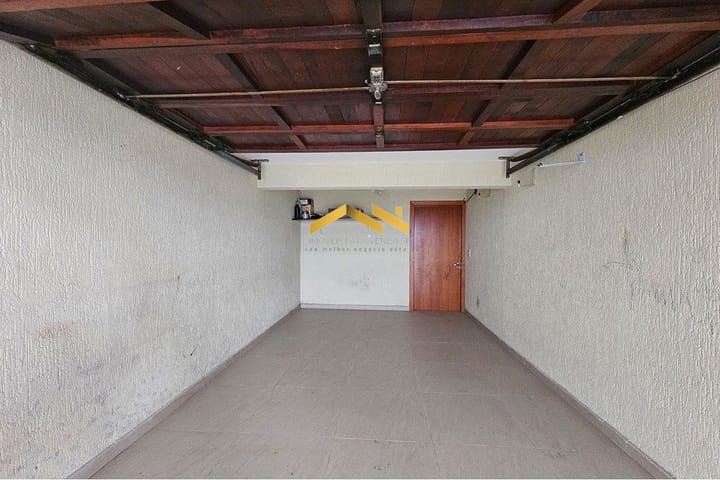 Casa à venda com 3 quartos, 240m² - Foto 17