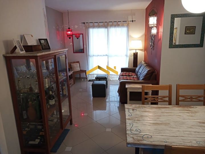 Apartamento à venda com 2 quartos, 77m² - Foto 1