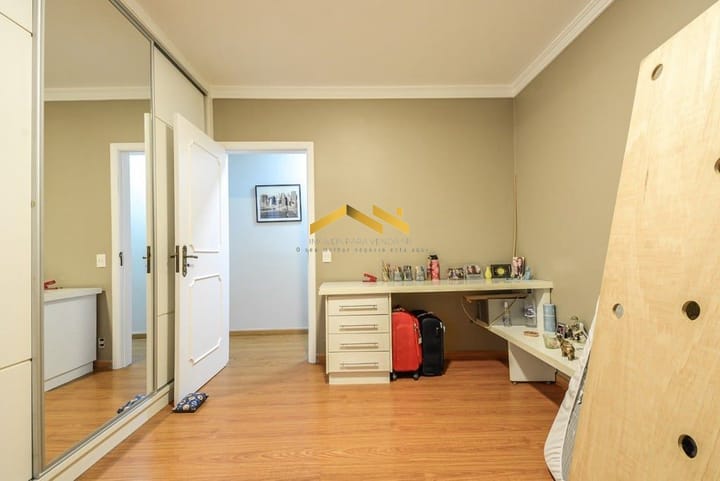 Casa à venda com 3 quartos, 215m² - Foto 10