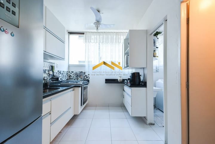 Apartamento à venda com 3 quartos, 193m² - Foto 11