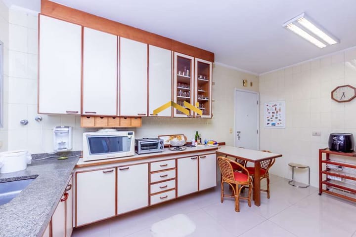 Apartamento à venda com 4 quartos, 140m² - Foto 21