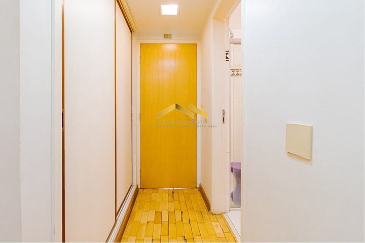 Apartamento à venda com 3 quartos, 153m² - Foto 2