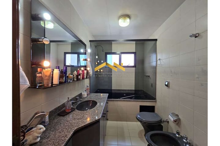 Apartamento à venda com 4 quartos, 214m² - Foto 15