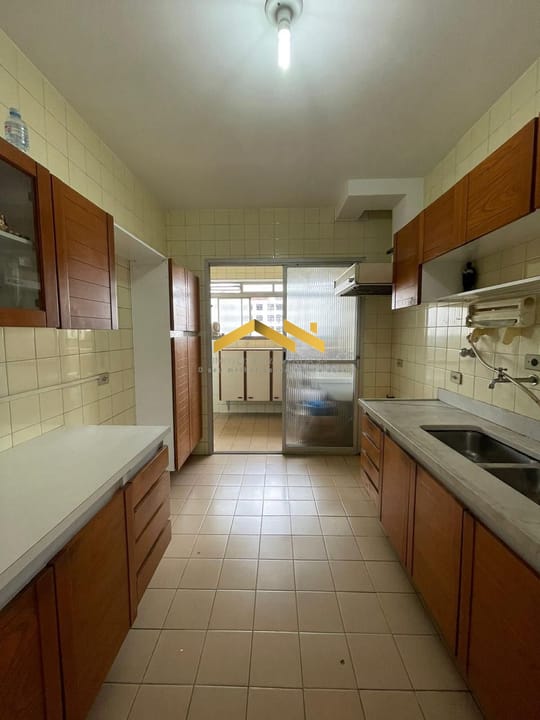 Apartamento à venda com 3 quartos, 100m² - Foto 23