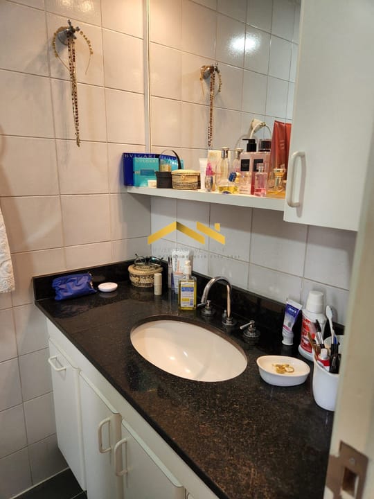 Apartamento à venda com 2 quartos, 67m² - Foto 21