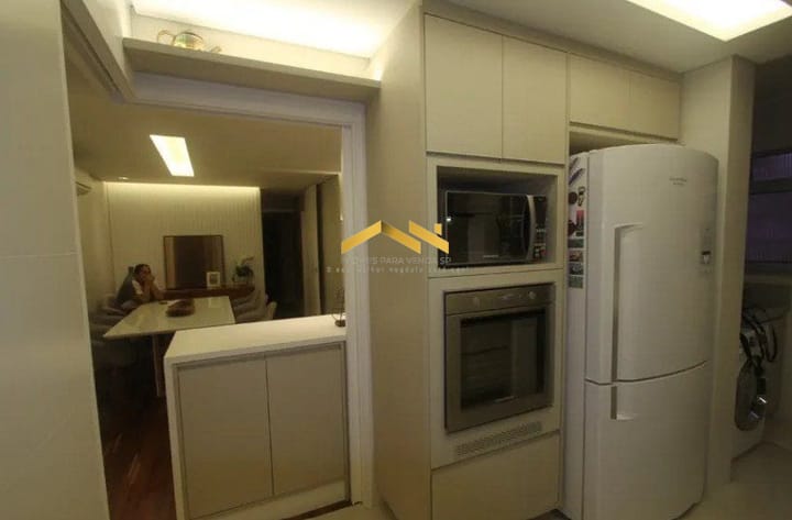 Apartamento à venda com 3 quartos, 95m² - Foto 7