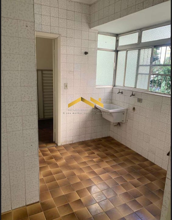 Apartamento à venda com 3 quartos, 141m² - Foto 4