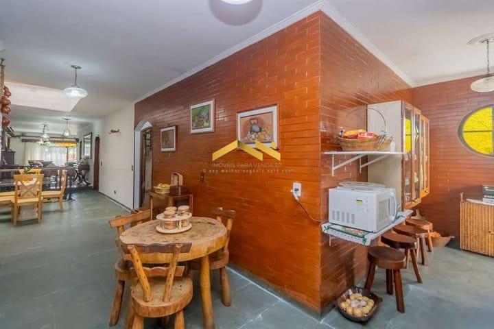 Casa à venda com 4 quartos, 333m² - Foto 13