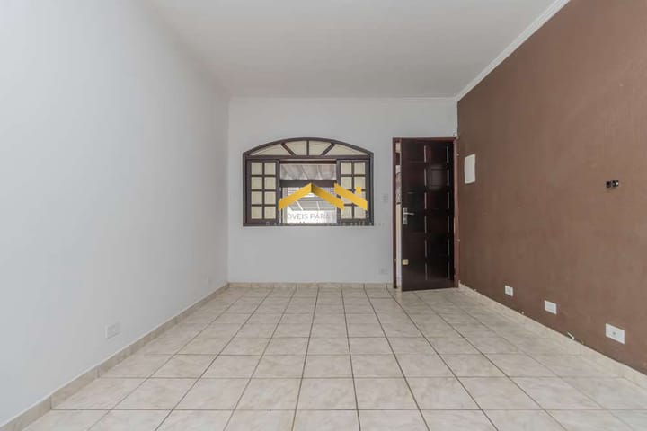 Casa à venda com 3 quartos, 116m² - Foto 1