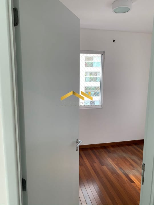 Apartamento à venda com 2 quartos, 57m² - Foto 9