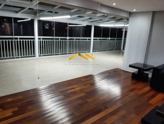 Apartamento à venda com 3 quartos, 190m² - Foto 3