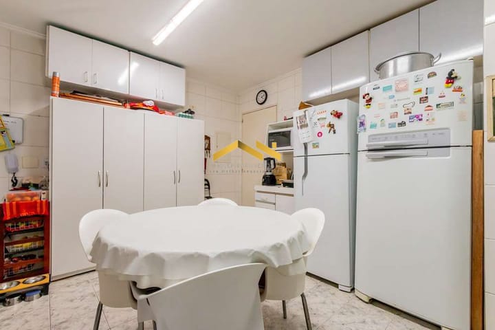 Apartamento à venda com 4 quartos, 165m² - Foto 18