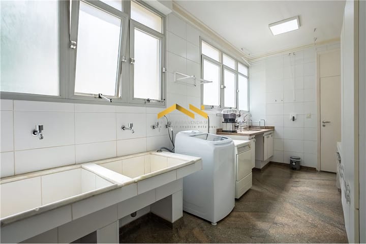 Apartamento à venda com 5 quartos, 296m² - Foto 25