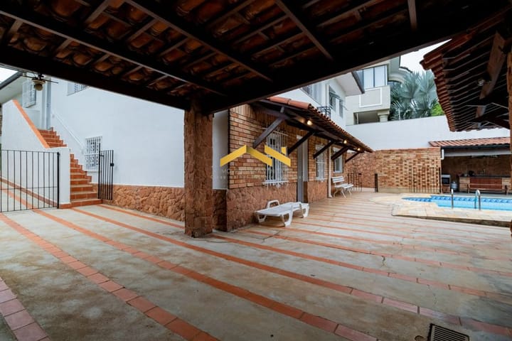 Casa à venda com 4 quartos, 500m² - Foto 87