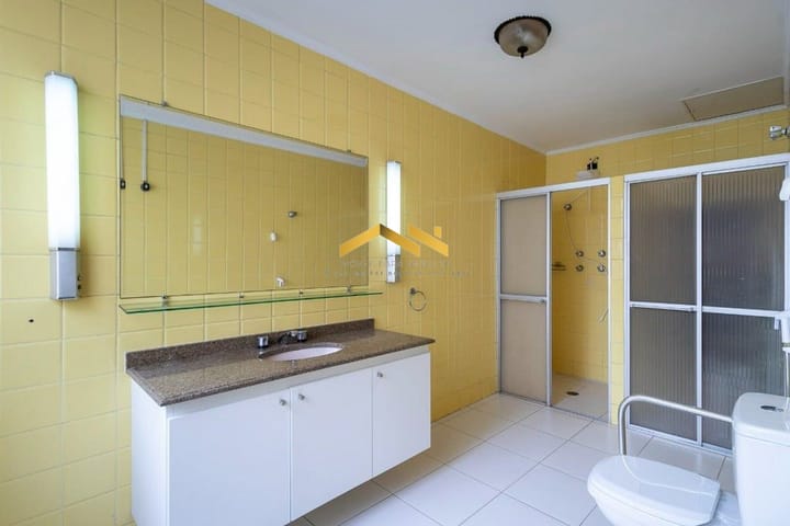 Casa à venda com 4 quartos, 200m² - Foto 14