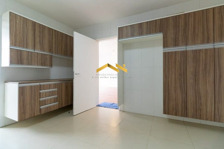 Apartamento à venda com 3 quartos, 202m² - Foto 10