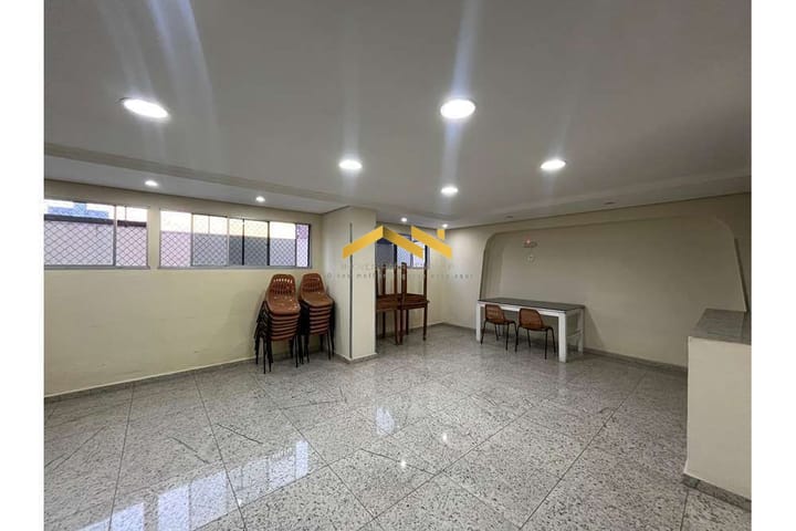 Apartamento à venda com 3 quartos, 79m² - Foto 9