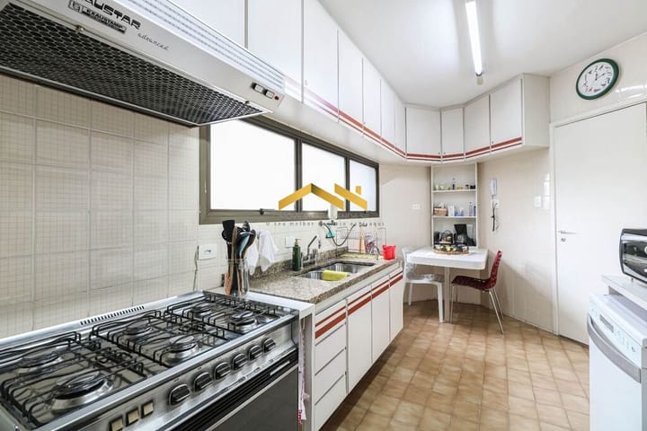 Apartamento à venda com 4 quartos, 173m² - Foto 41