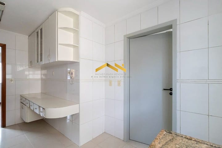 Apartamento à venda com 3 quartos, 90m² - Foto 11