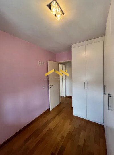 Apartamento à venda com 2 quartos, 70m² - Foto 24