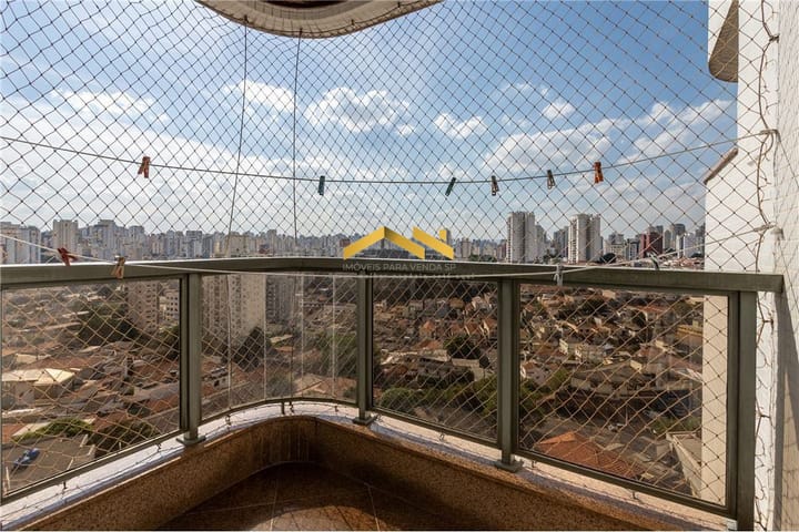 Apartamento à venda com 4 quartos, 214m² - Foto 9