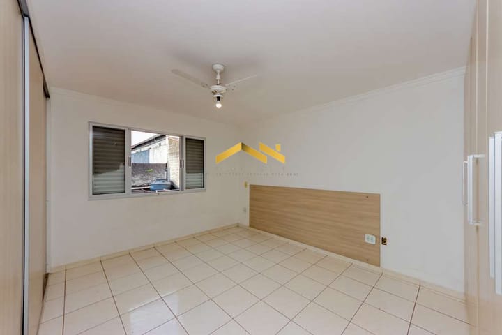 Casa à venda com 2 quartos, 132m² - Foto 12