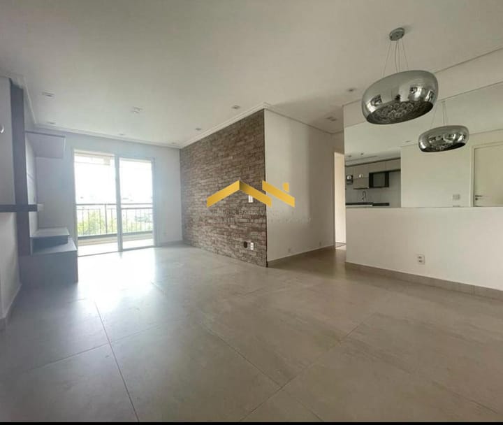 Apartamento à venda com 2 quartos, 70m² - Foto 1