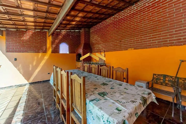 Casa à venda com 3 quartos, 250m² - Foto 6