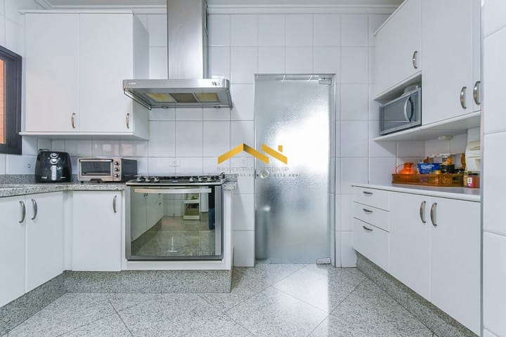 Apartamento à venda com 3 quartos, 247m² - Foto 40