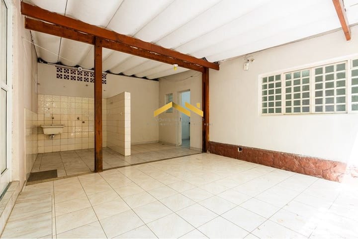 Casa à venda com 3 quartos, 200m² - Foto 15