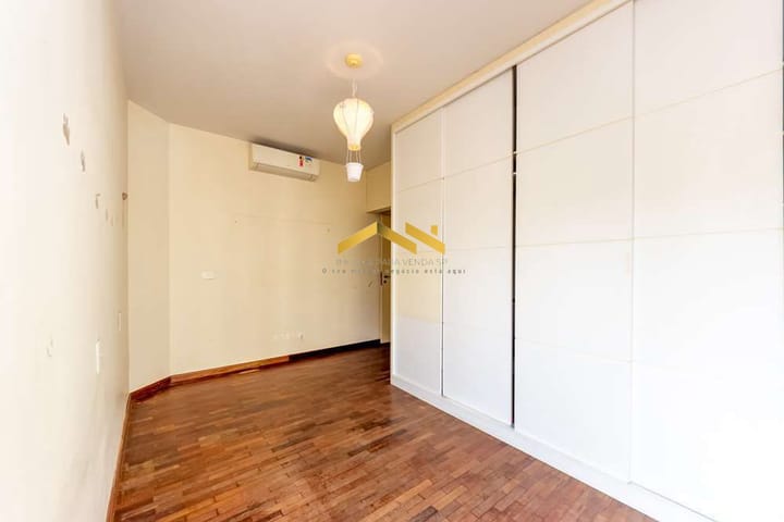 Apartamento à venda com 4 quartos, 270m² - Foto 11