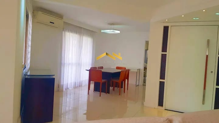 Apartamento à venda com 4 quartos, 230m² - Foto 9