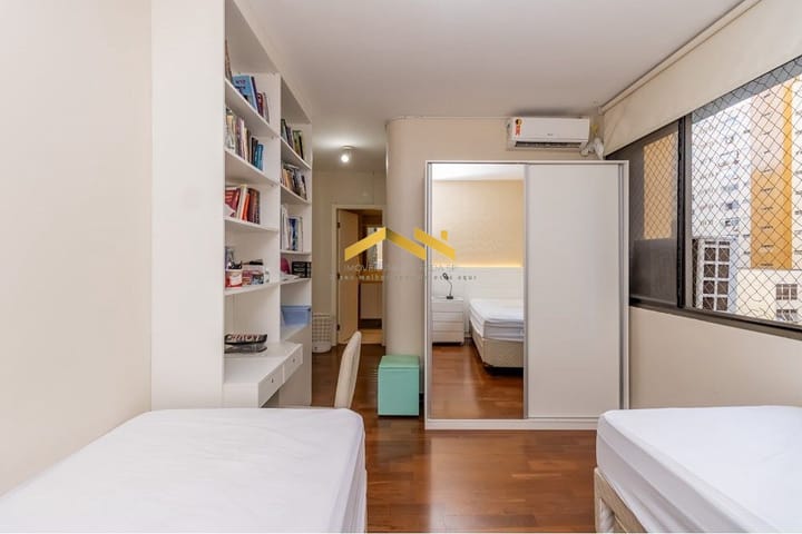 Apartamento à venda com 5 quartos, 310m² - Foto 29