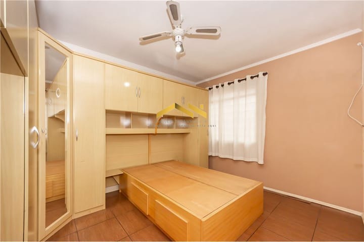 Casa à venda com 5 quartos, 202m² - Foto 13