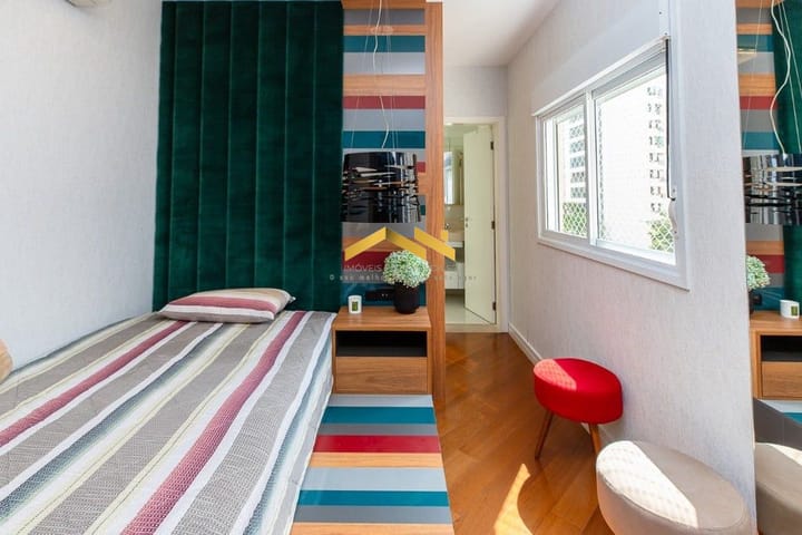 Apartamento à venda com 3 quartos, 187m² - Foto 6