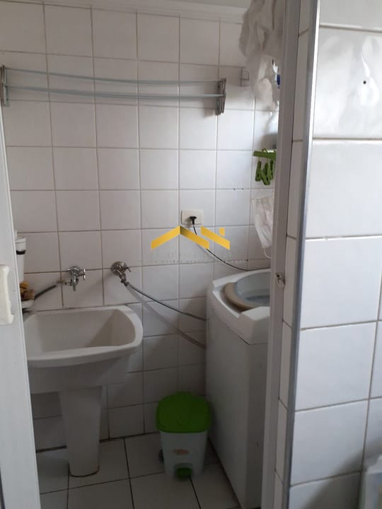 Apartamento à venda com 2 quartos, 70m² - Foto 5