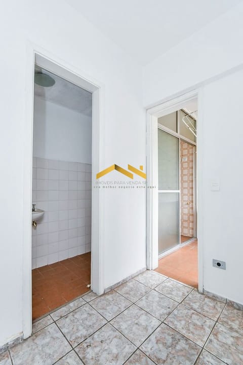 Apartamento à venda com 2 quartos, 68m² - Foto 8