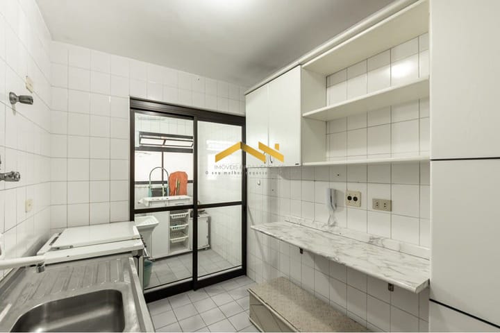 Apartamento à venda com 2 quartos, 64m² - Foto 13