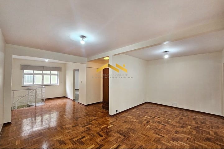 Casa à venda com 3 quartos, 240m² - Foto 24