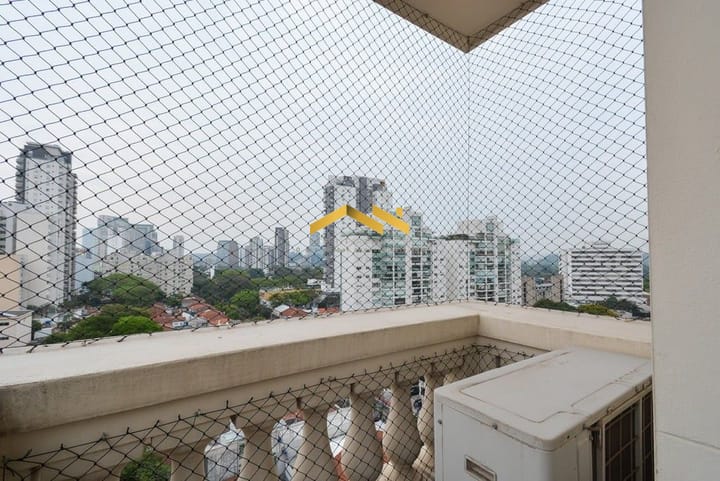 Apartamento à venda com 4 quartos, 246m² - Foto 7