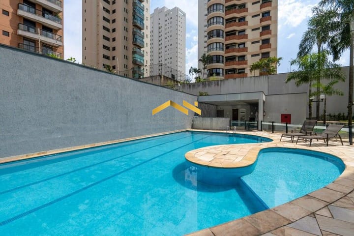 Apartamento à venda com 4 quartos, 220m² - Foto 26