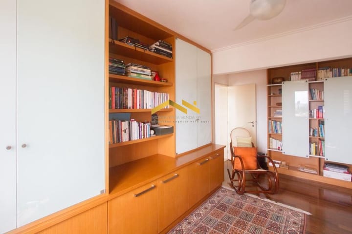 Apartamento à venda com 3 quartos, 121m² - Foto 12