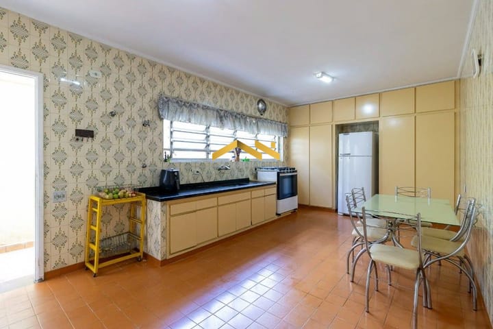 Casa à venda com 3 quartos, 280m² - Foto 34