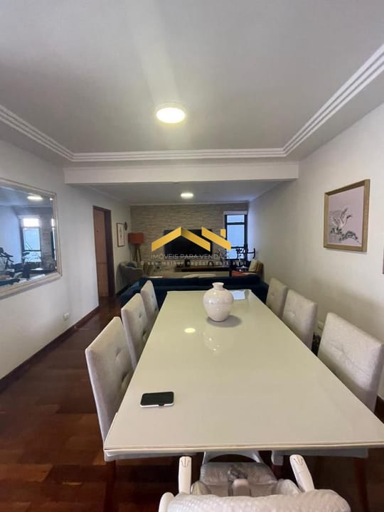 Apartamento à venda com 3 quartos, 138m² - Foto 4