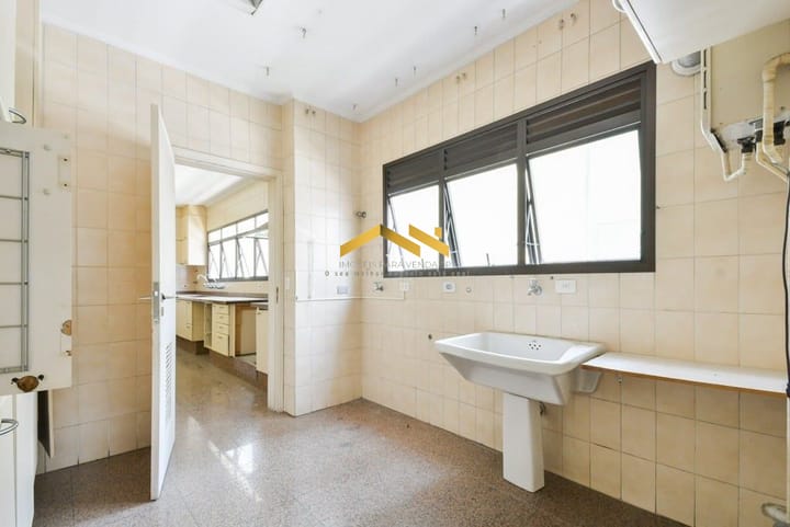 Apartamento à venda com 4 quartos, 323m² - Foto 11