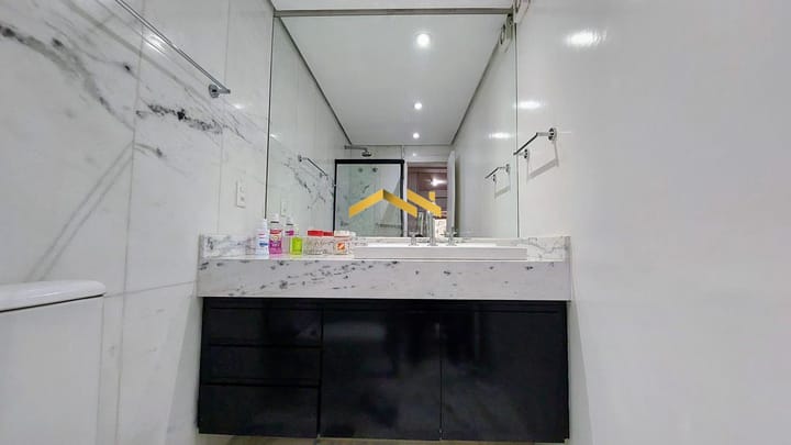 Apartamento à venda com 4 quartos, 246m² - Foto 11