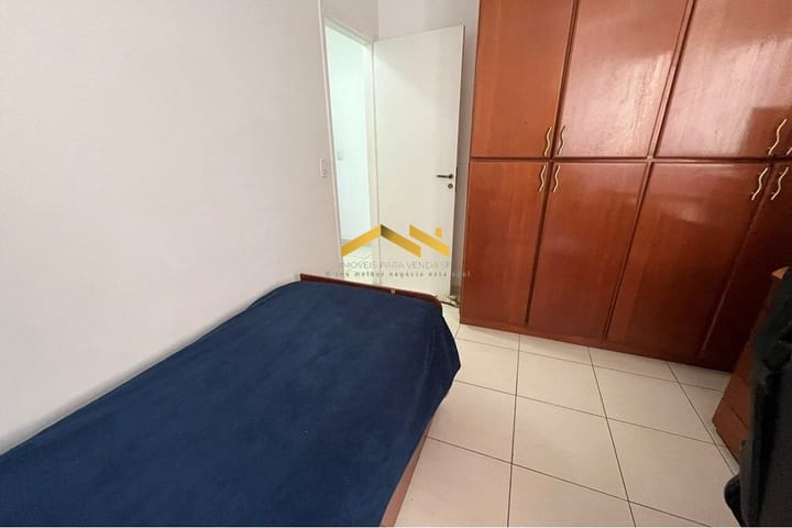 Casa à venda com 3 quartos, 208m² - Foto 3