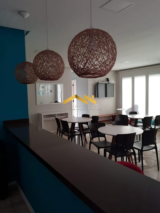 Apartamento à venda com 2 quartos, 79m² - Foto 13